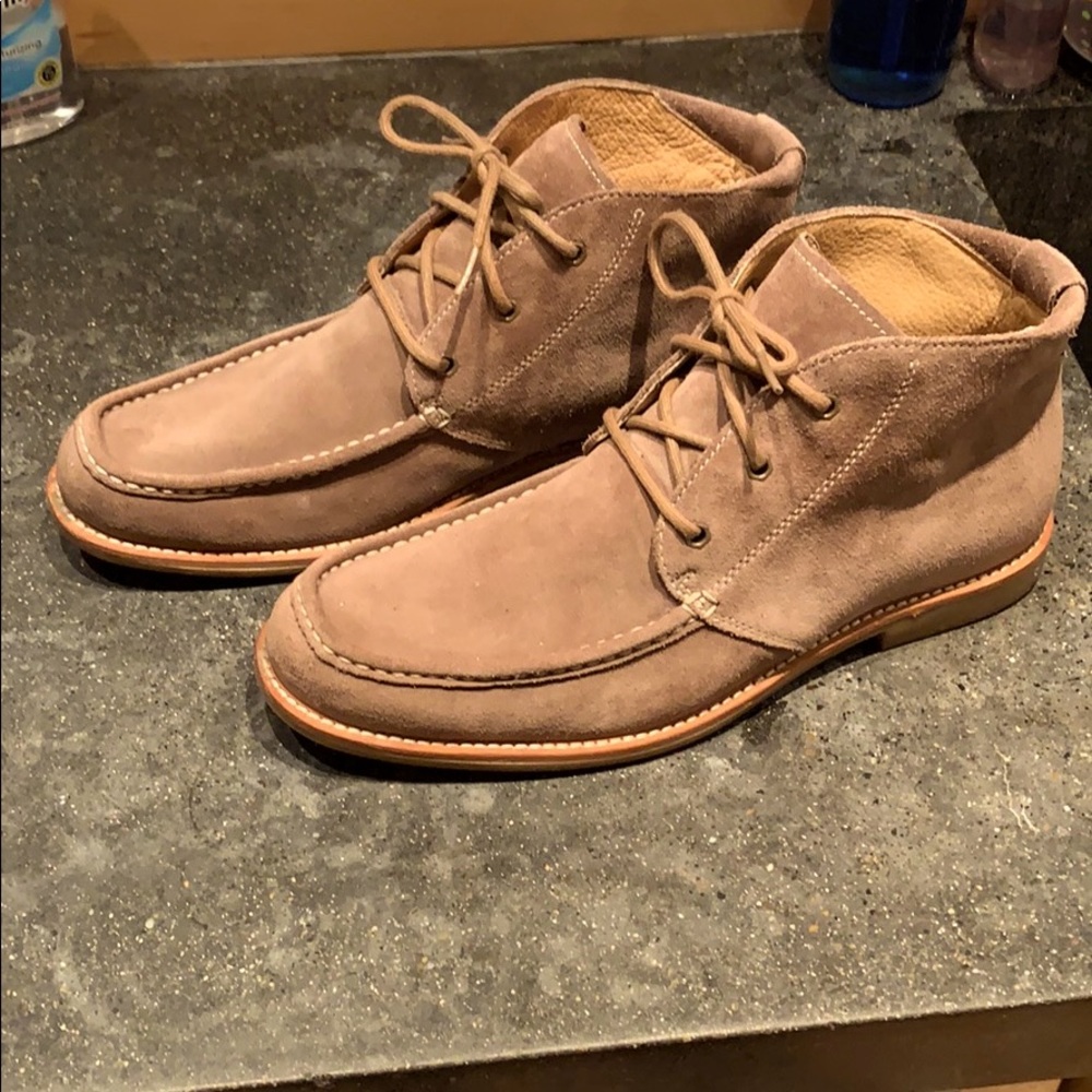 Men’s UGG boots size 10.5